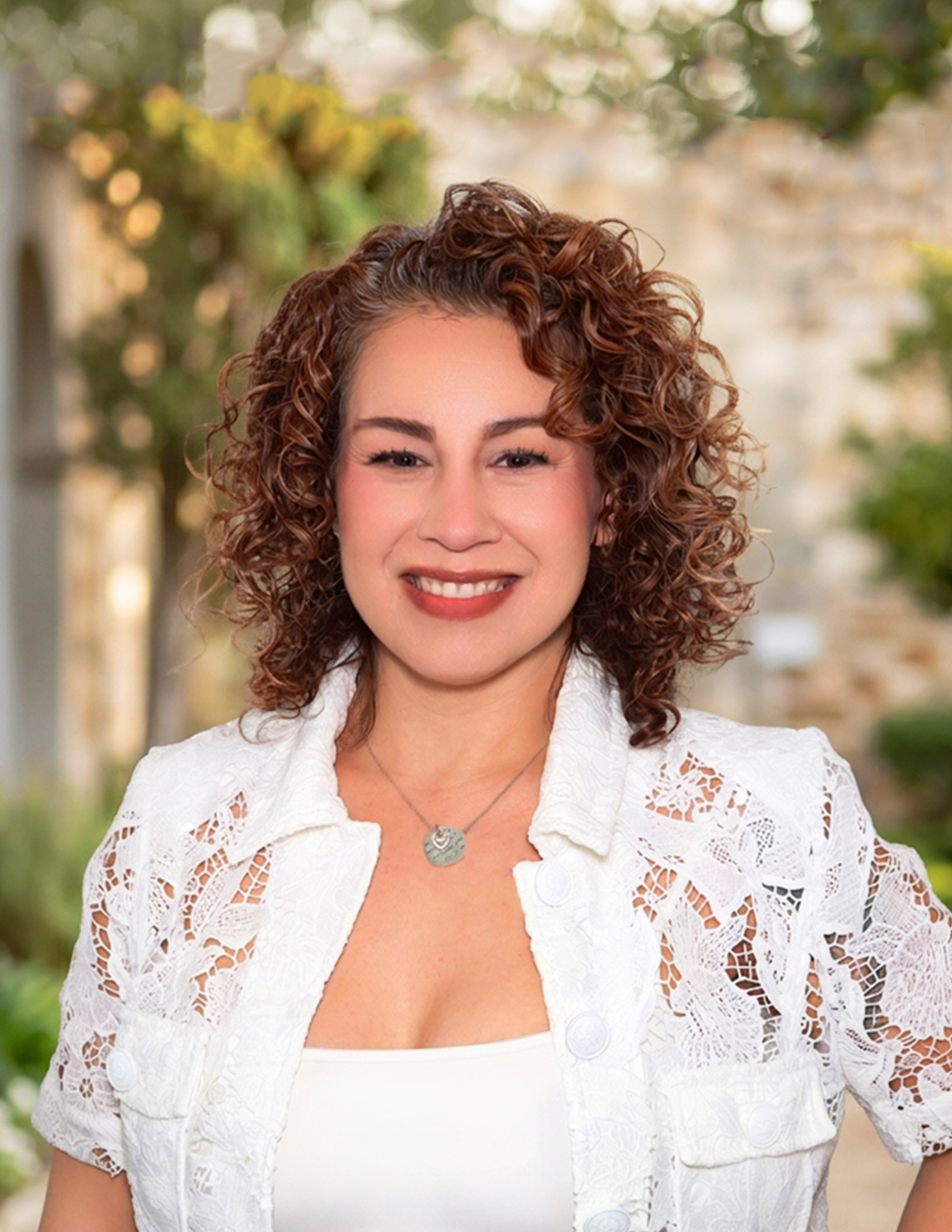 Adriana Pappa-Castillo